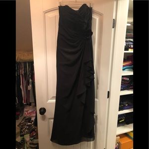Impressions gorgeous dress